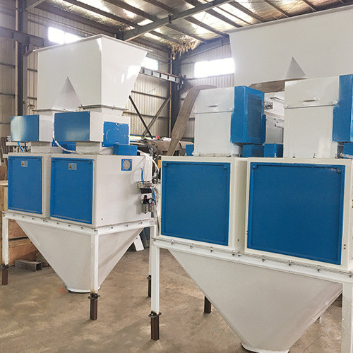 180bags/hour Silicon Carbide Bagging Machine For Carborundum Filling